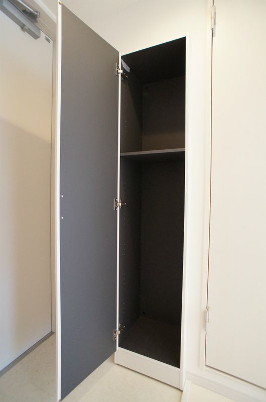 鎌倉市岩瀬１丁目の賃貸マンションの玄関