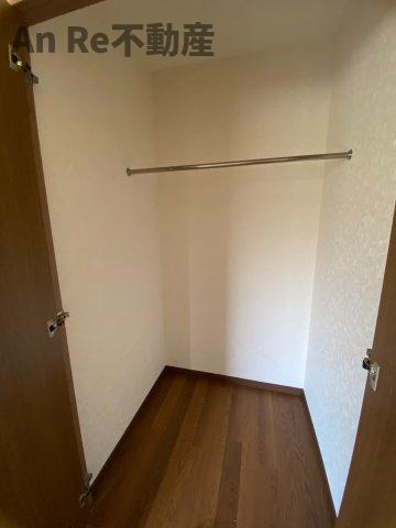 川口市東川口５丁目の賃貸マンションの収納