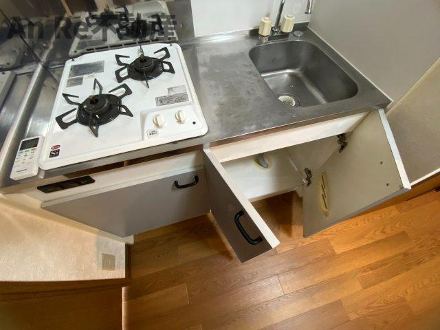 川口市東川口５丁目の賃貸マンションのキッチン
