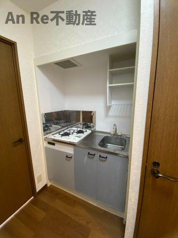川口市東川口５丁目の賃貸マンションのキッチン