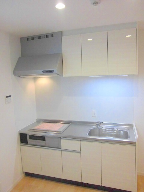 Ａｐｔ.響　アプトヒビキのキッチン|★グリル付きＩＨ２口システムキッチン★