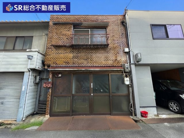 足代3丁目中古テラスハウスの外観|借地権付テラスハウス。住環境大変充実しています！
