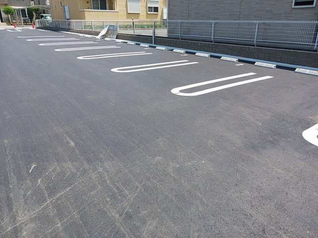 ルークの駐車場