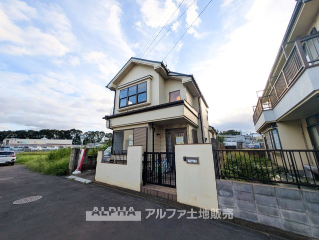 東村山市恩多町2丁目　中古一戸建　全室南向きの外観|【Family Residence】
◆外観◆土地115平米超、建物124平米超の4LDK。ゆとりある建物面積を確保した3階建住宅です。