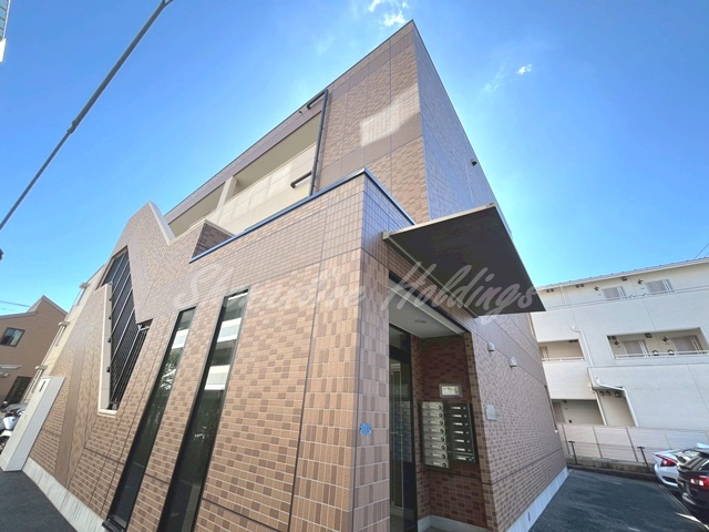横浜市港南区最戸１丁目の賃貸マンションの外観