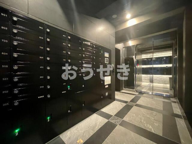 ベルシード横濱吉野町マキシヴのロビー
