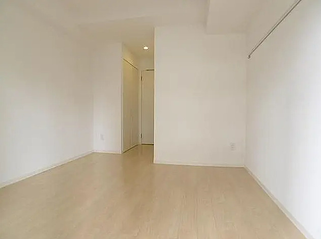 HOUSE PLUS ONEの居間・リビング