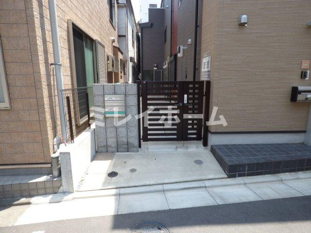 alcasa東大井のロビー