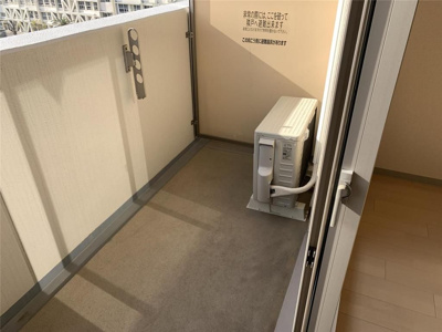 【バルコニー】 | エルベコート豊中服部 | ※同タイプの写真となり、実際のお部屋とは異なる場合があります