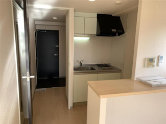 【居間・リビング】 | エルベコート豊中服部 | ※同タイプの写真となり、実際のお部屋とは異なる場合があります