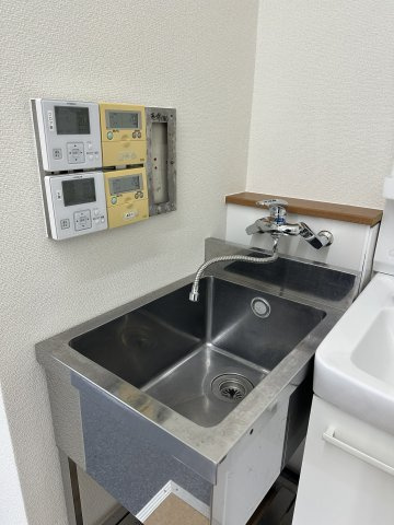 東大阪大治ビルのキッチン