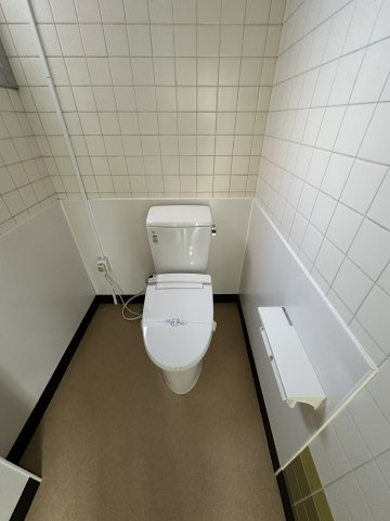 東大阪大治ビルのトイレ