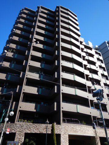 ドラゴンマンション池袋壱番館の外観