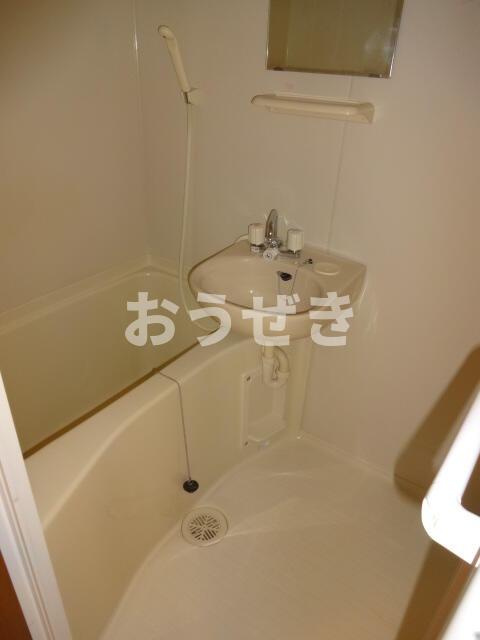 テルトル・ルージュ　Ⅱの浴室