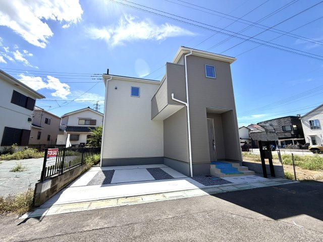 越谷市宮本町２期１号棟リーブルガーデン新築戸建