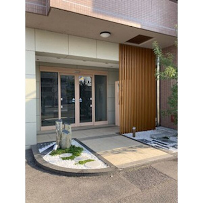 【エントランス】 | Uresidence修学院 | 清潔なエントランスです