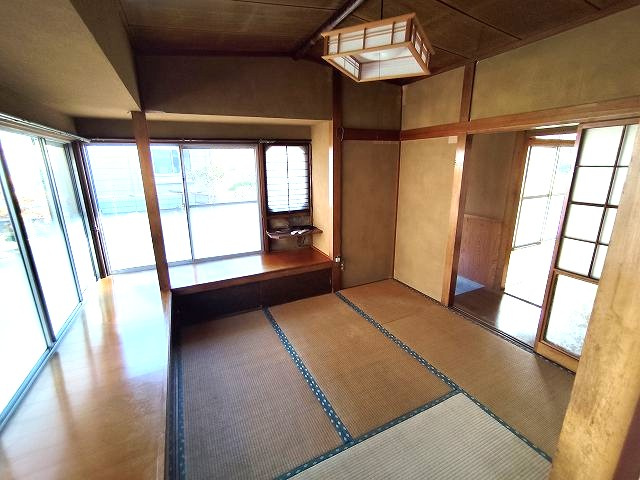 田子字鳥井貸家の和室