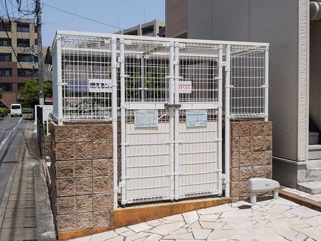 春日市春日原南町４丁目のアパートのその他|ゴミ置場