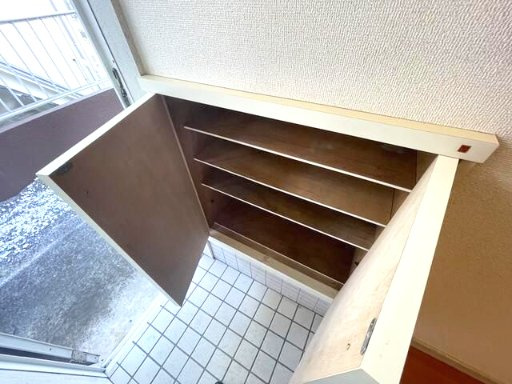 ステップ二ツ木の収納
