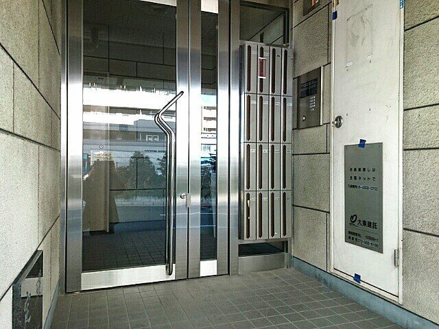 プリムヴェール　　　（西堤）のエントランス