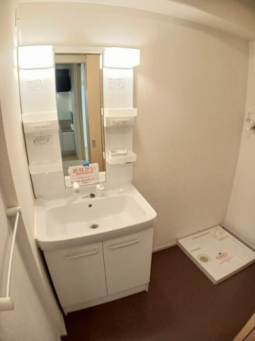 セレスコート本郷の洗面所