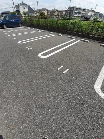 ちしろ台Ⅳの駐車場|カースペースがあります