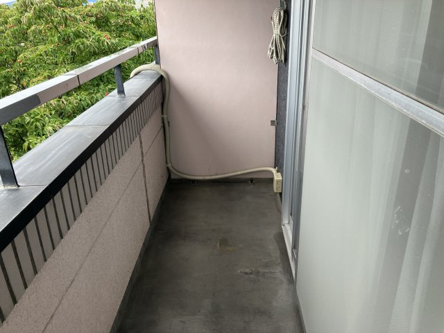 ビートルズハウスのバルコニー