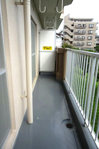 エスポワール名瀬のバルコニー|※現況優先