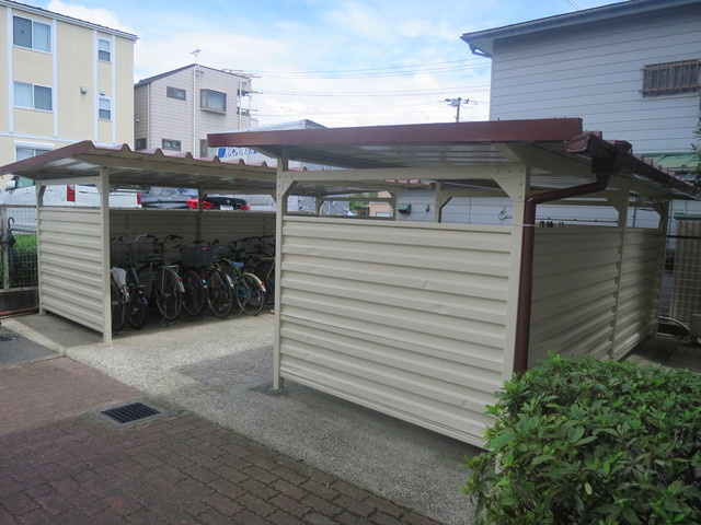 エスポワール名瀬のその他共用部分|駐輪場　※実際の使用状況とは異なります(現況優先)
