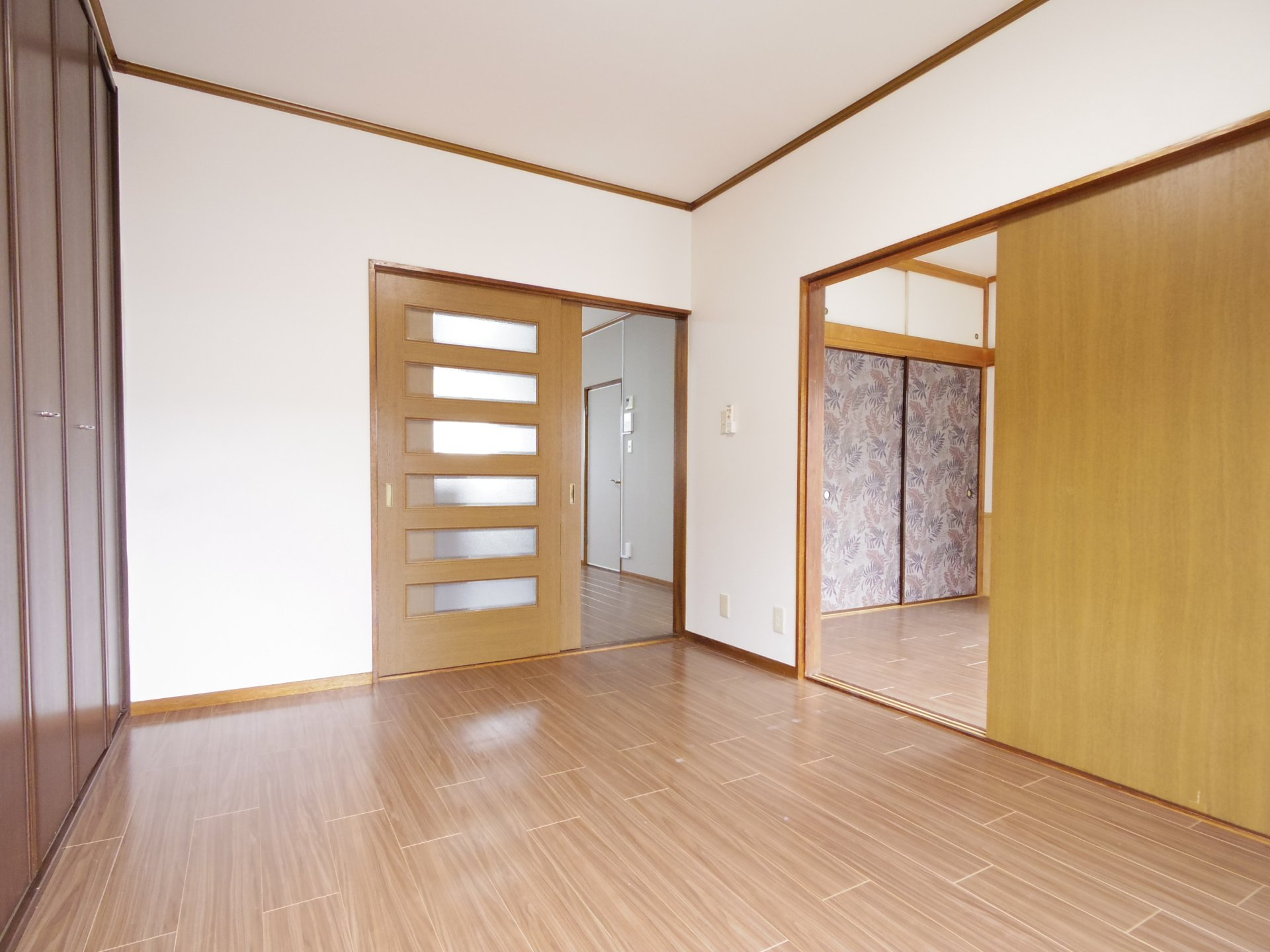 第２メゾン西川の内装