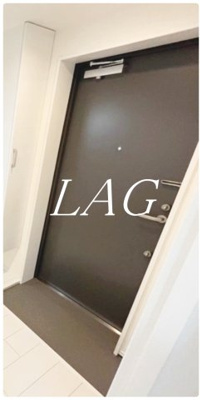【玄関】 | ６th Av.RESIDENCE AYASE | 玄関です。