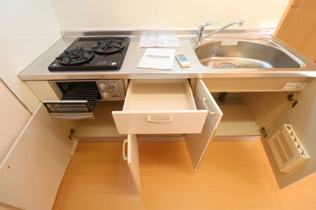 ルーチェのキッチン|キッチン収納