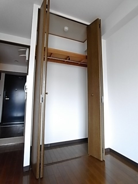 西宮高座橋ガーデンハウスの収納