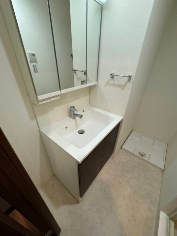 セイル淀屋橋の洗面所