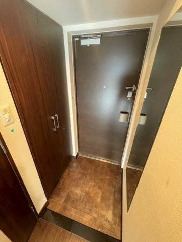 S-RESIDENCE淀屋橋の玄関