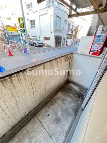 瑞鶯ハイツのバルコニー