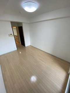 ライジングコート深江本町フラワーパークの寝室