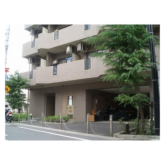 メインステージ早稲田のロビー