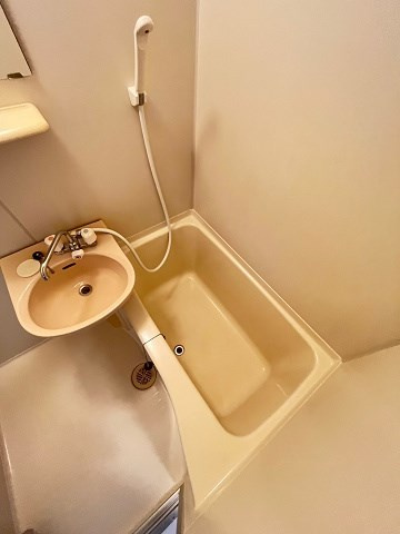 クレアコート産所町の浴室