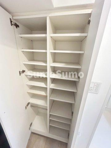 ディナスティ松屋町Ⅱの収納