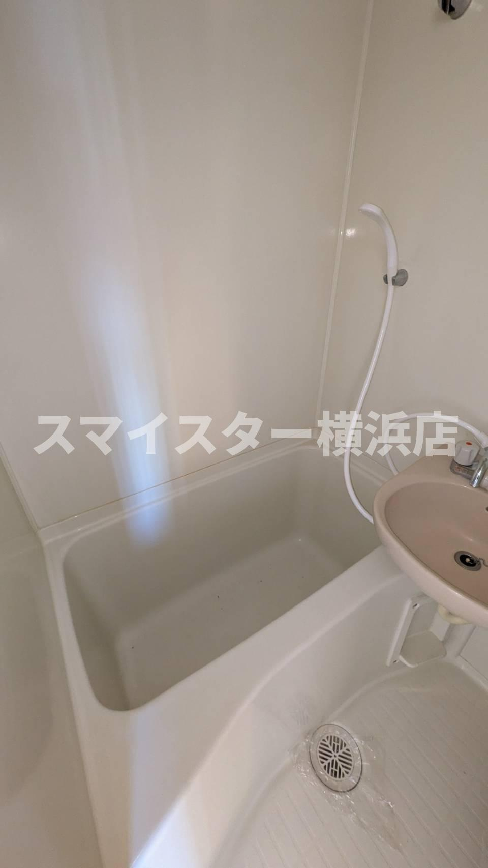 ＳＨメゾン横浜鶴見の浴室