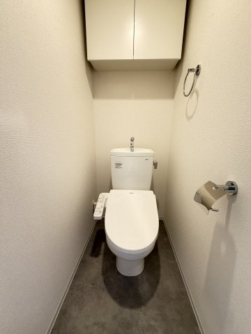 セレニテ西元町アリエのトイレ