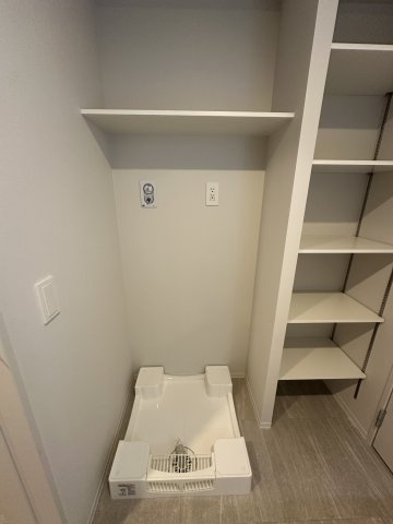 インシグニア渡辺通のその他