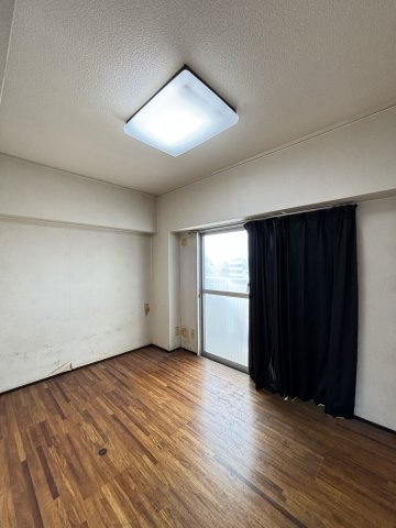 イトーピア桜坂マンションの寝室