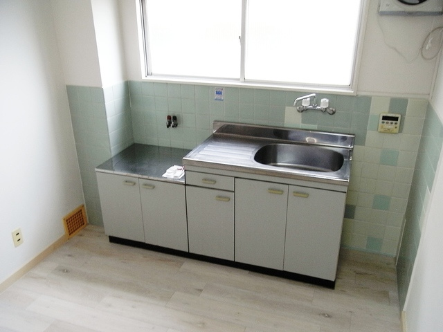 芦屋ホワイトのキッチン