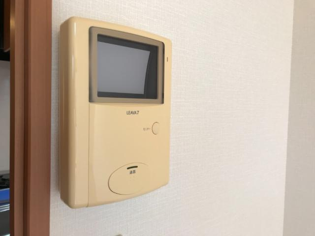 サンハイツ城山のセキュリティ|カメラ付インターホン