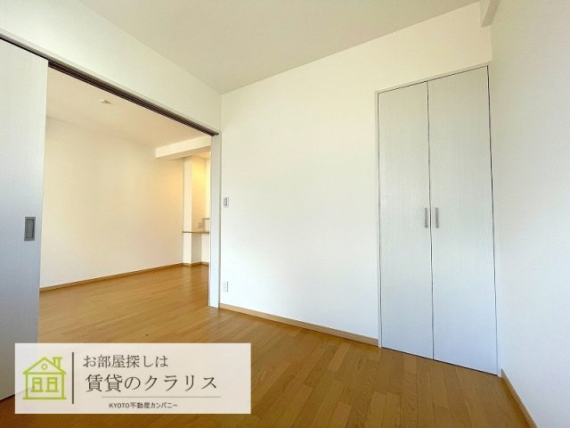 KISA・CARINAの内装