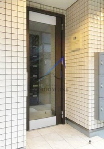 メゾンルボワ西のエントランス|エントランスです。