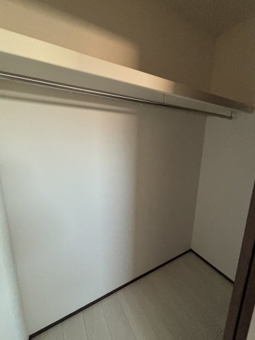 REGALEST東照宮駅前MTの収納|同仕様参考写真