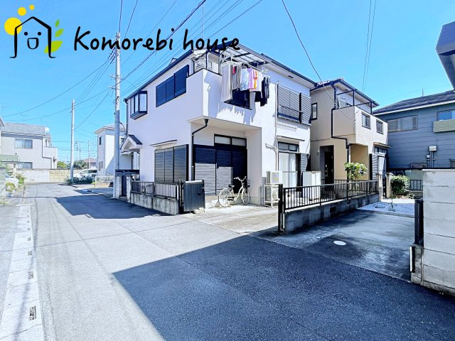 桶川市西2丁目　中古戸建ての前面道路含む現地写真|前面道路含む現地写真です